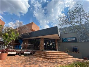 194 m² Commercial space in Strathavon