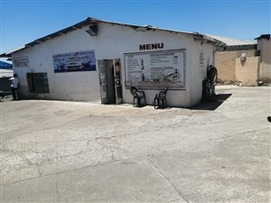 90 m² Commercial space in Brixton