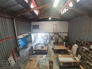 305 m² Industrial space in Selby