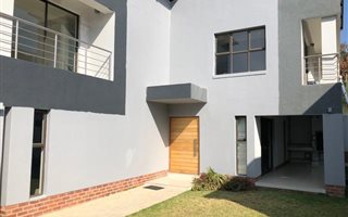 4 Bedroom Cluster in Bryanston East