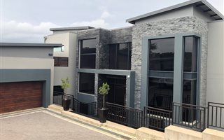 4 Bedroom House in Palm Lakes Estate