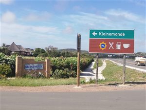 1252 m² Land available in Kleinemonde
