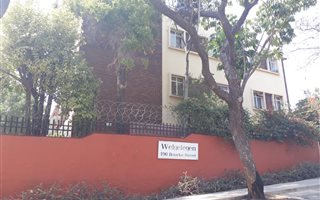 1.5 Bedroom Apartment in Muckleneuk