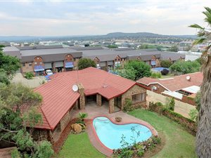 4 Bed House in Ferndale