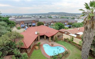 3 Bedroom House in Ferndale
