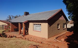 3 Bedroom House in Westonaria