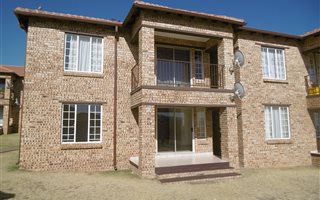 2 Bedroom Apartment in Erand Gardens