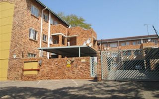 2 Bedroom Apartment in Nelspruit Central