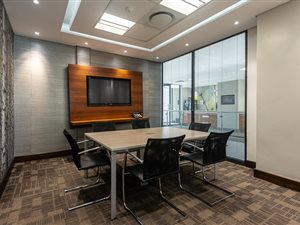 45 m² Office Space in Chase Valley Downs