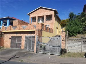 3 Bed House in Arena Park
