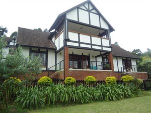 3 Bed House in Camelot Estate