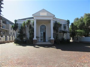 1100 m² Office Space in Port Elizabeth Central