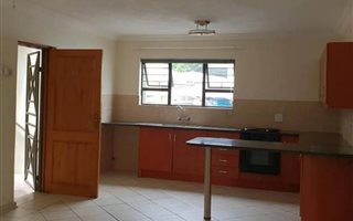 2 Bedroom Apartment in Sonheuwel