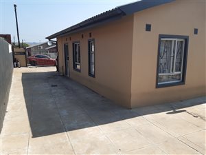 3 Bed House in Brookdale