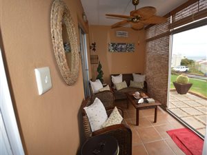 2 Bed Apartment in Mountainside