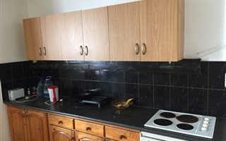 6 Bedroom House in Walmer Estate