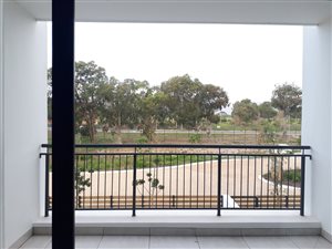 3 Bed Apartment in Paardevlei