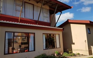 4 Bedroom House in Still Bay East