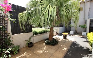 2 Bedroom Duplex in Sunningdale