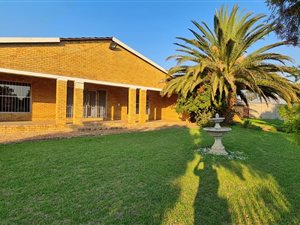 8665 m² Farm in Rand Collieries
