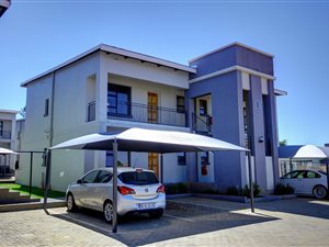 2 Bedroom Apartment in Witpoortjie