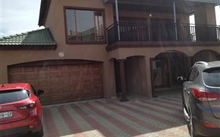 3 Bedroom Cluster in Brentwood Park