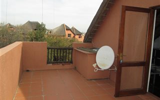2 Bedroom Apartment in Sunninghill