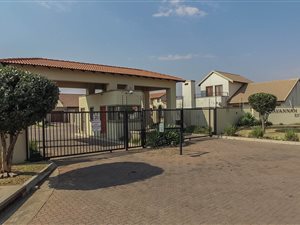 3 Bed House in Sonneveld