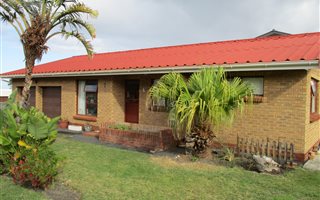 3 Bedroom House in Kleinmond