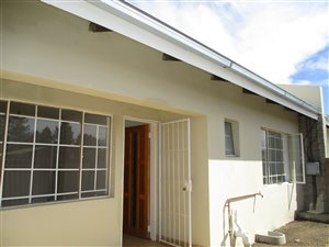 3 Bed Townhouse in Lydenburg