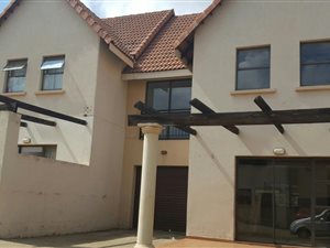 3 Bed Apartment in Lydenburg