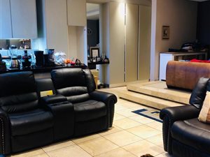 Studio apartment in Newtown