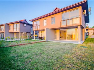 3 Bed Duplex in Hilltop Estate