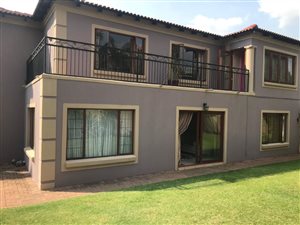 4 Bed House in Ruimsig AH