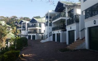 3 Bedroom Duplex in Westbrook