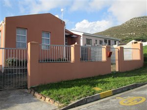 3 Bed House in Ocean View