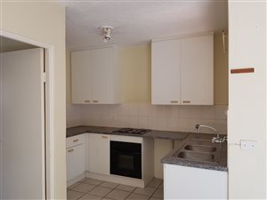1 Bed Apartment in Hennopspark
