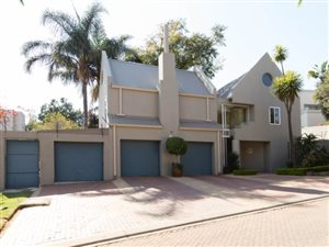 4 Bedroom House in Benmore Gardens