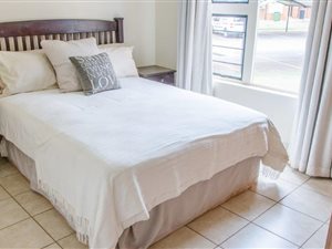 2 Bed Apartment in Olympus AH