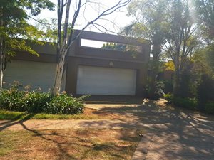 3 Bed House in Silver Lakes