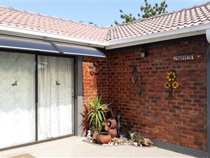1 Bed Garden Cottage in Wierda Park