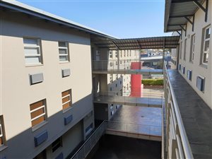 113 m² Commercial space in Hatfield