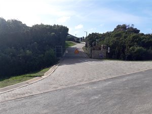 849 m² Land available in Gamtoos