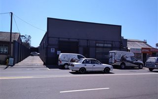 700 m² Industrial space in Bluff