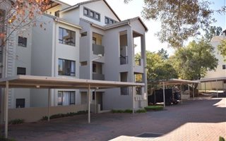 2 Bedroom Apartment in Lonehill