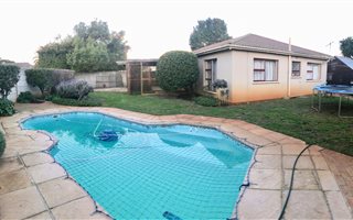 3 Bedroom House in Tableview