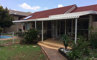 3 Bedroom House in Hurlyvale