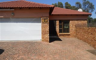 3 Bedroom Townhouse in Elandshaven