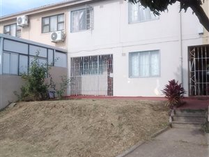 3 Bed House in Greenbury
