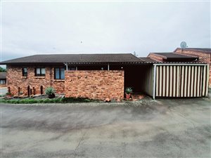 3 Bed House in Hayfields